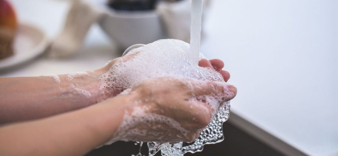 Higiene pessoal no trabalho: hábitos simples que protegem a saúde 1 Higiene pessoal
