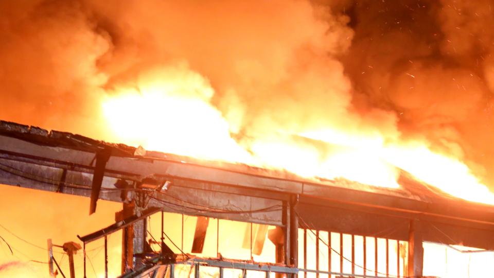 (NR-23) incêndio em instalação industrial