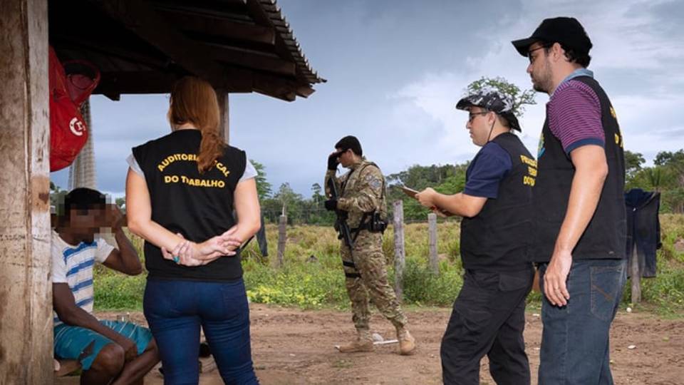 Auditor Fiscal do Trabalho em ação