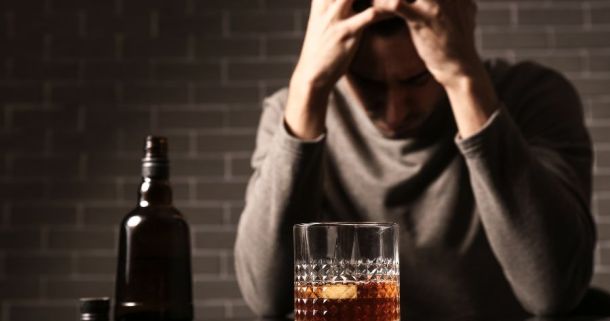 álcool e drogas - alcoolismo nas empresas